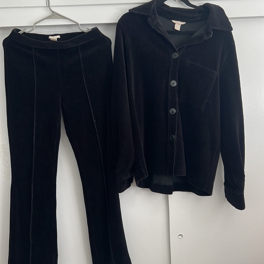 H&M Matching black set - bell bottom pants with button down jacket